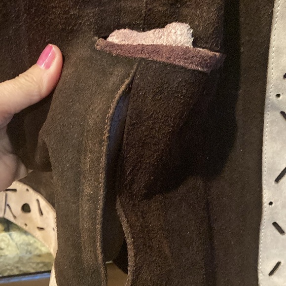 Vintage 60-70s suede cape/poncho jacket - Picture 3 of 13